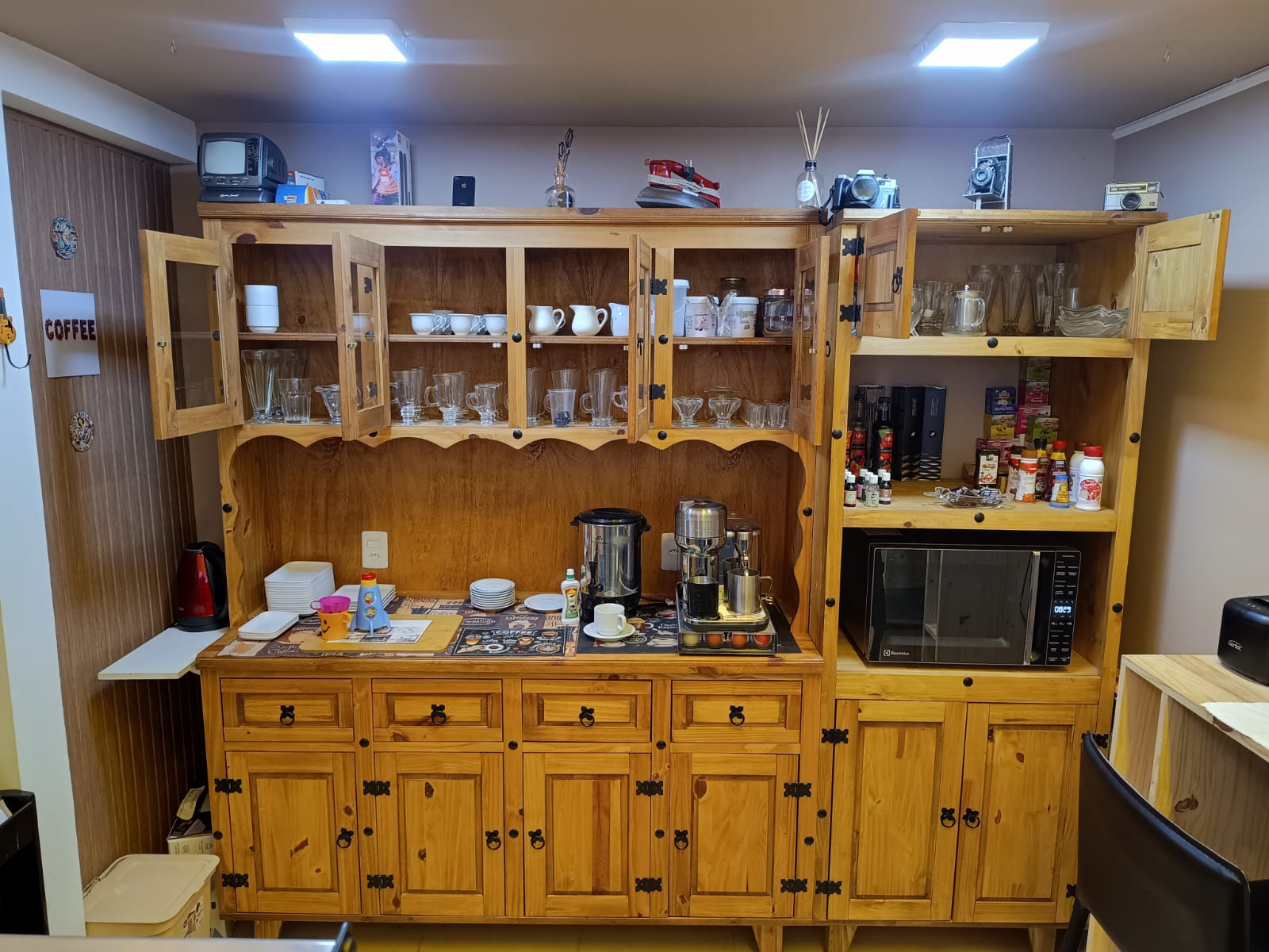 CAFETERIA/ RESTAURANTE/ KARAOKE — foto 18