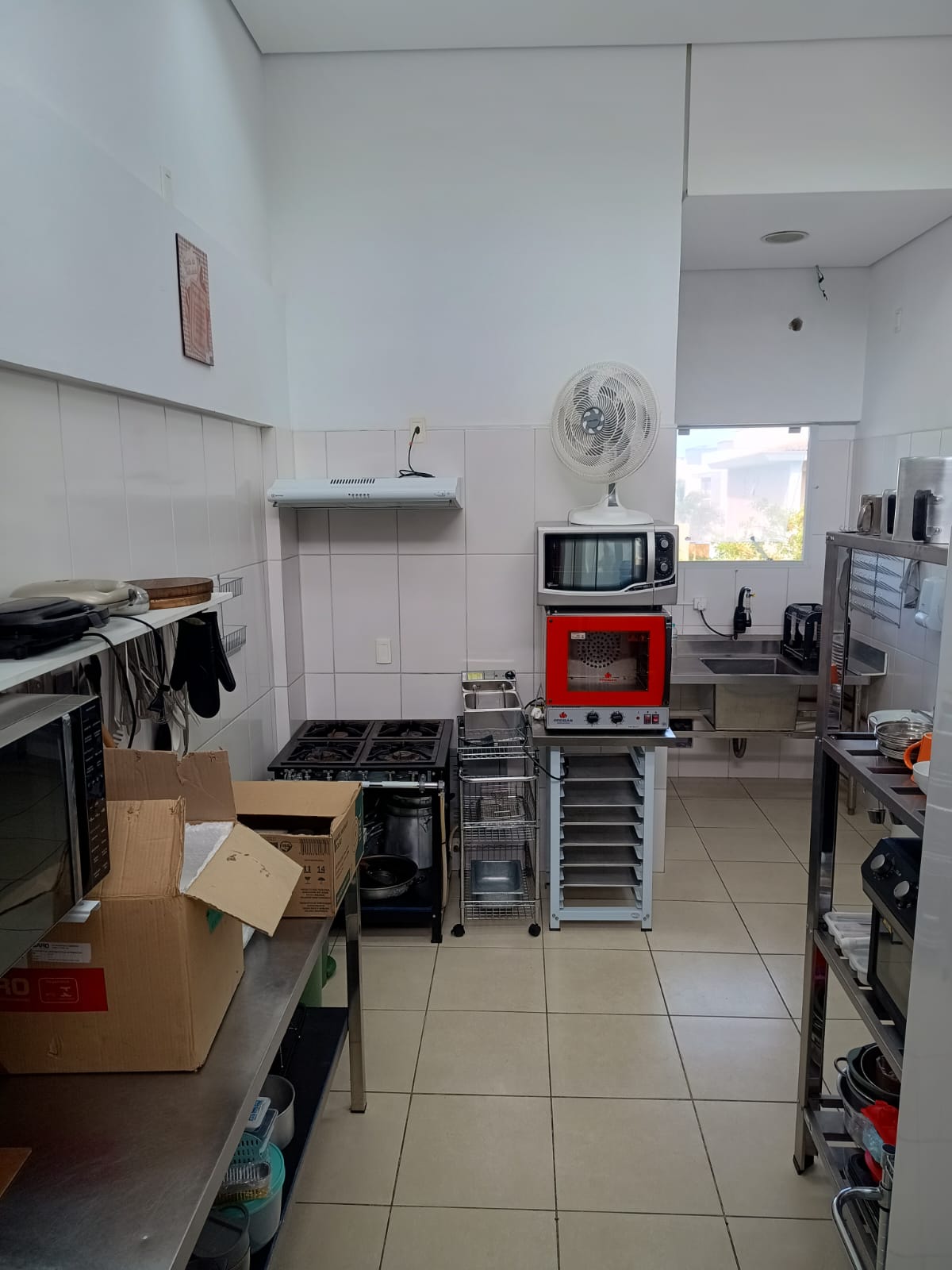 CAFETERIA/ RESTAURANTE/ KARAOKE — foto 8
