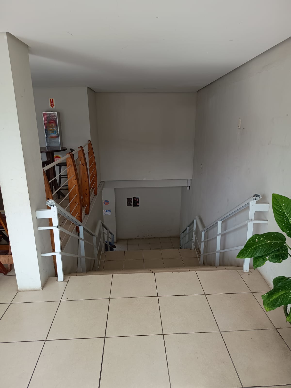 CAFETERIA/ RESTAURANTE/ KARAOKE — foto 10