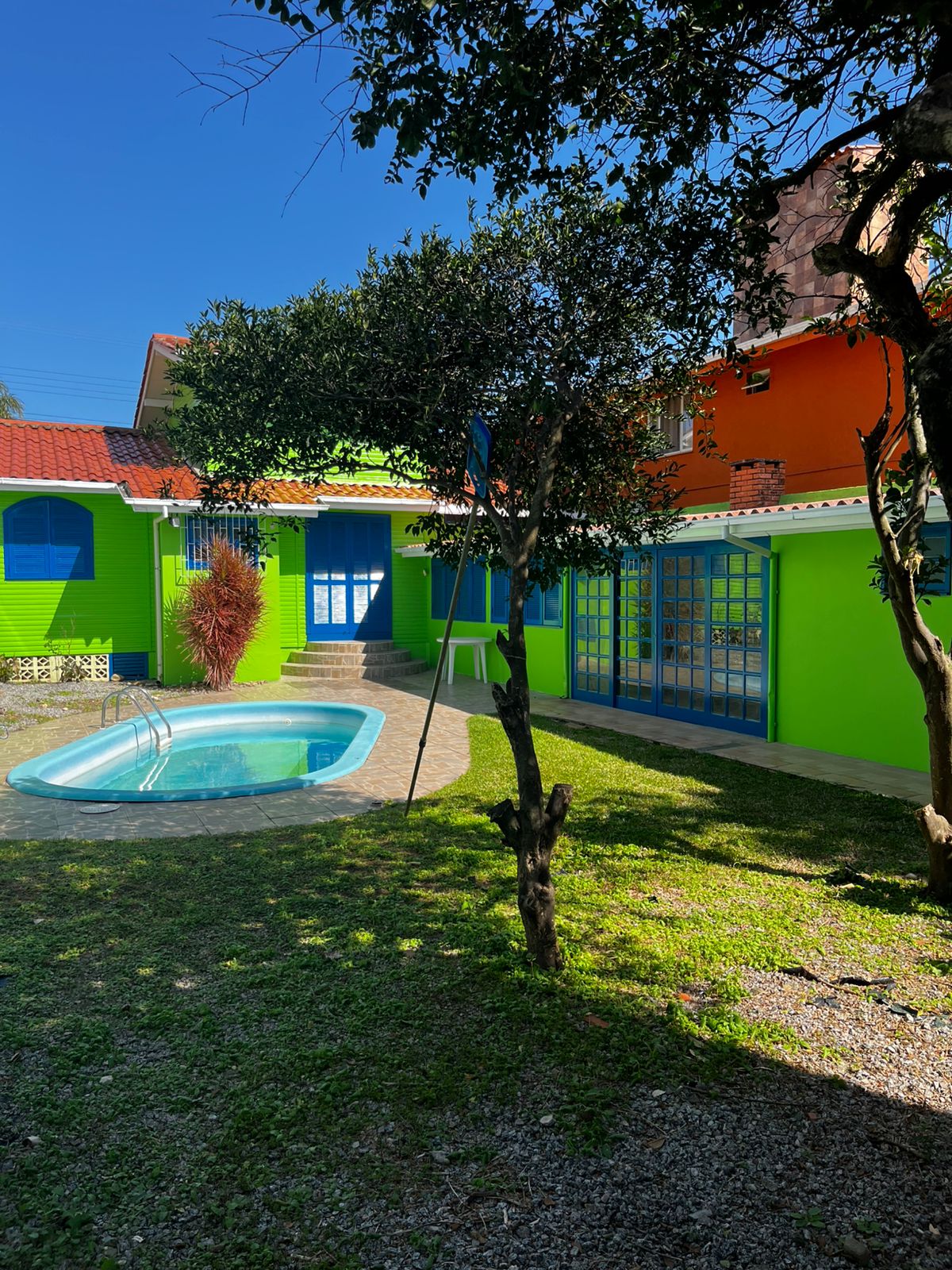 LINDA CASA COM PISCINA INGLESES — foto 3