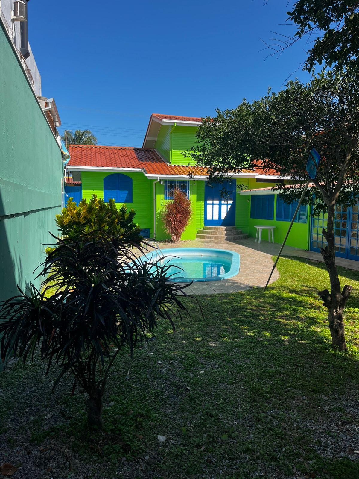 LINDA CASA COM PISCINA INGLESES — foto 9