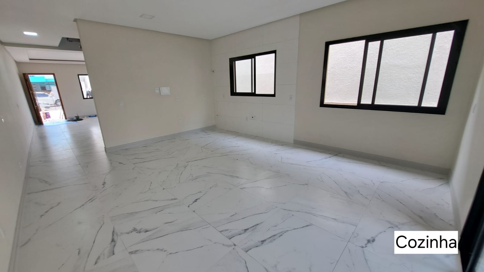 NOVO SOBRADO CANASVIEIRAS — foto 9